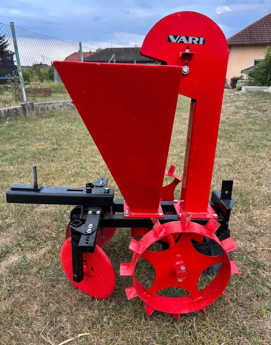Sazečka brambor Vari SB-40