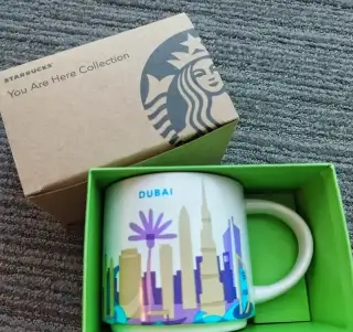 Starbucks hrnek Dubai You are here SAE Emiráty