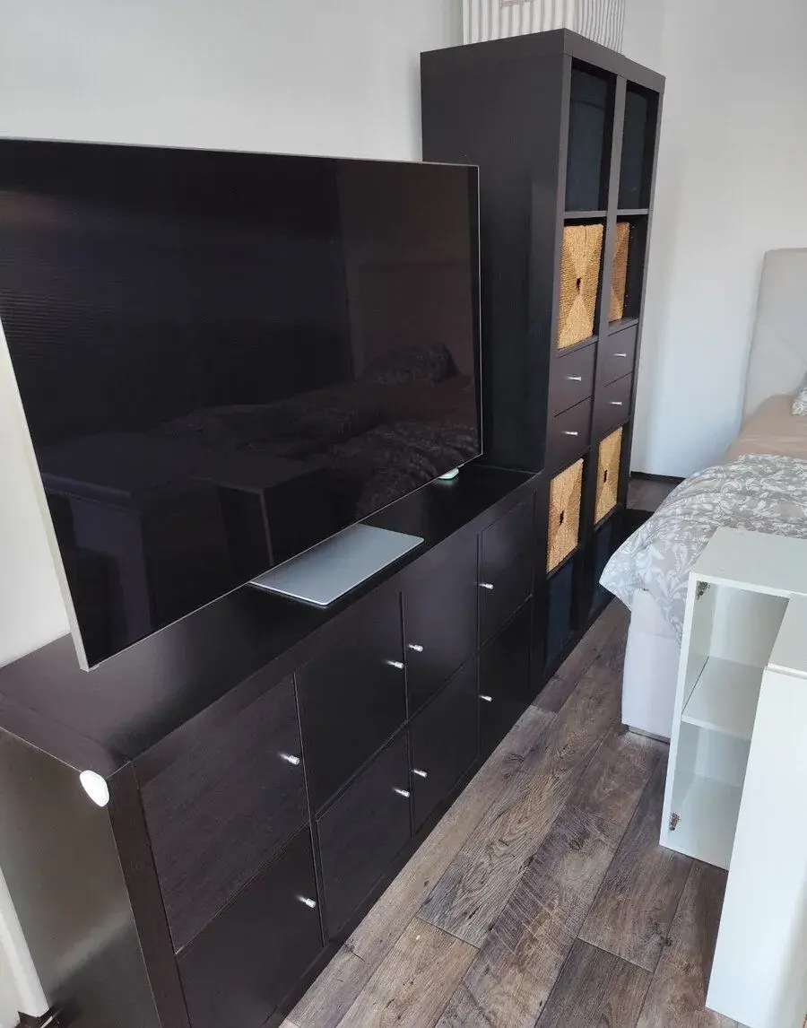 Sestava Ikea Expedit/Kallax, barva černohnědá