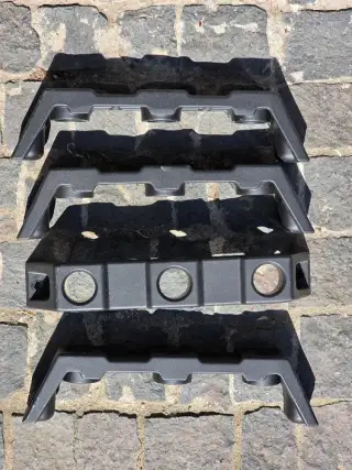 Madla a stupačky na POLARIS SPORTSMAN