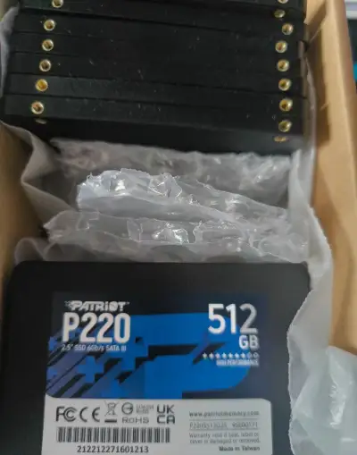 SSD Patriot 512gb viz foto možno více kusů