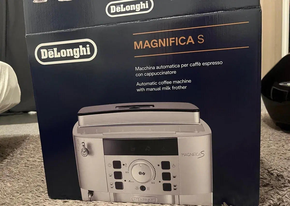 Kávovar DeLonghi