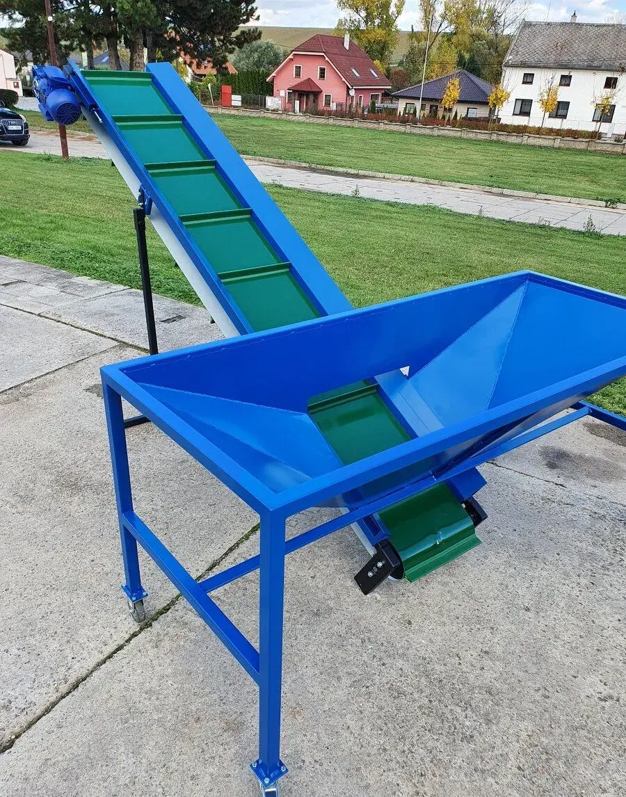 Pásový dopravník - šikmý, lomený, sklopný, linka, pás