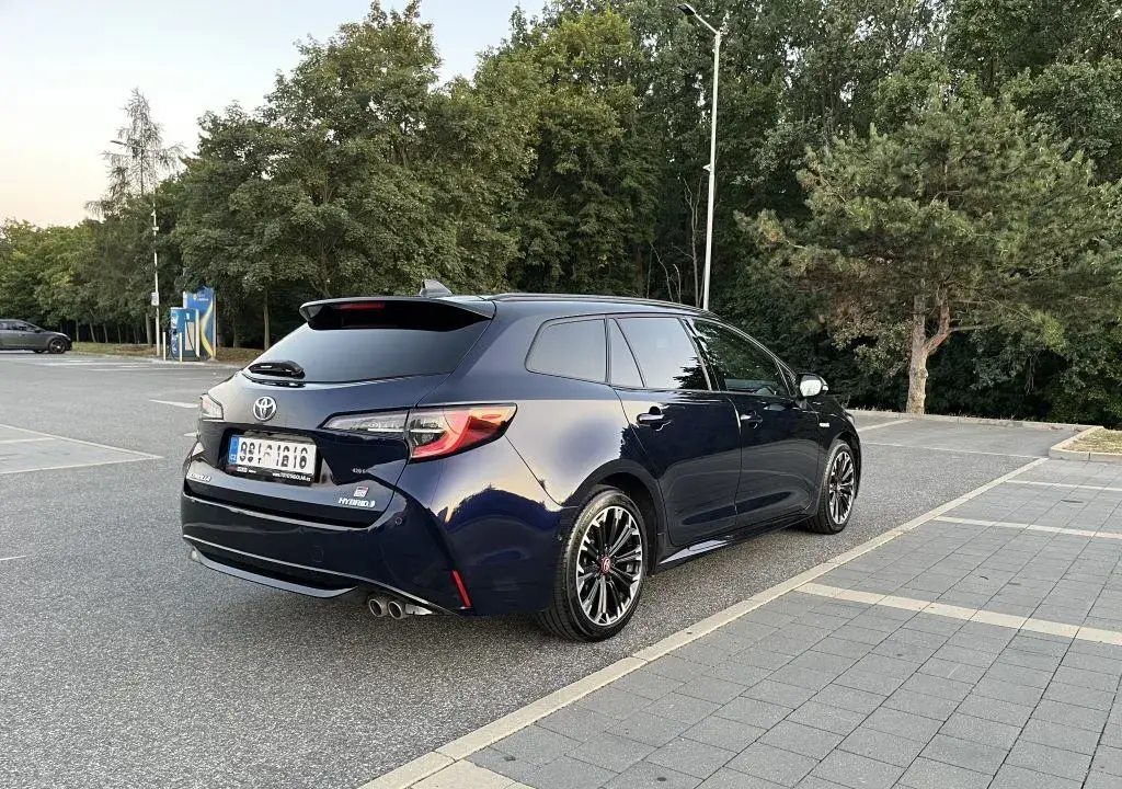 Toyota Corolla – 2021, 136 000 km