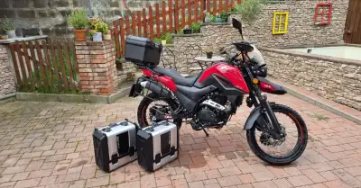 Cestovní enduro SWM ATX 125 Adventure