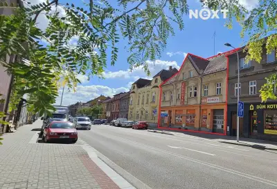 Pronájem komerční Obchodní prostory, 2 000㎡