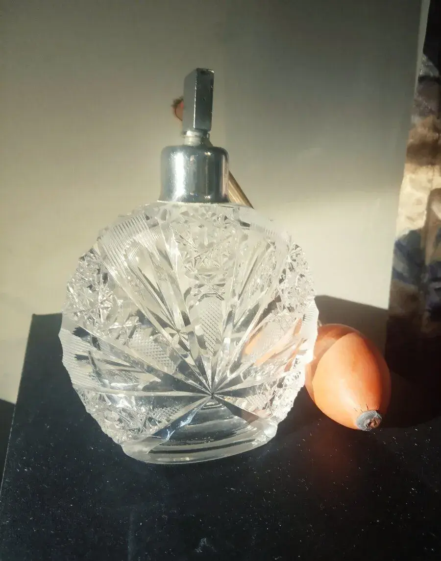 Brouseny flakon