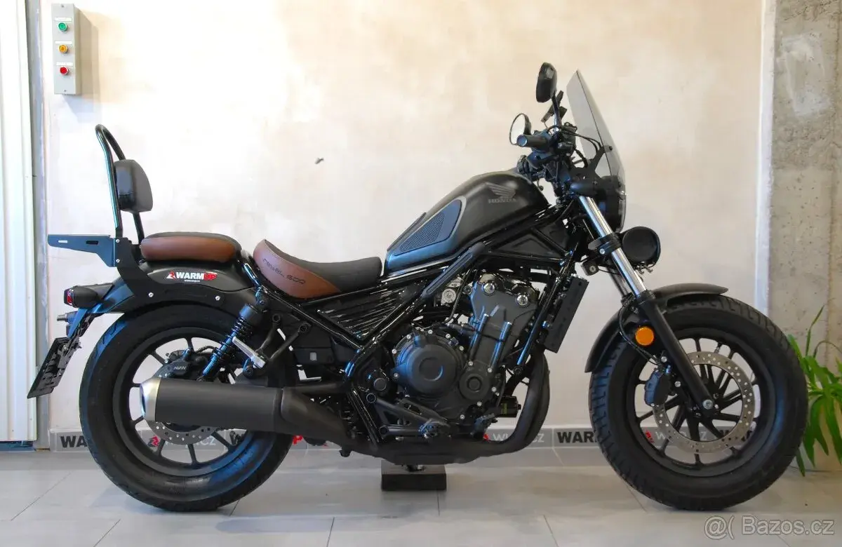 Honda CMX 500 Rebel - krásný stav,1.maj,původ ČR