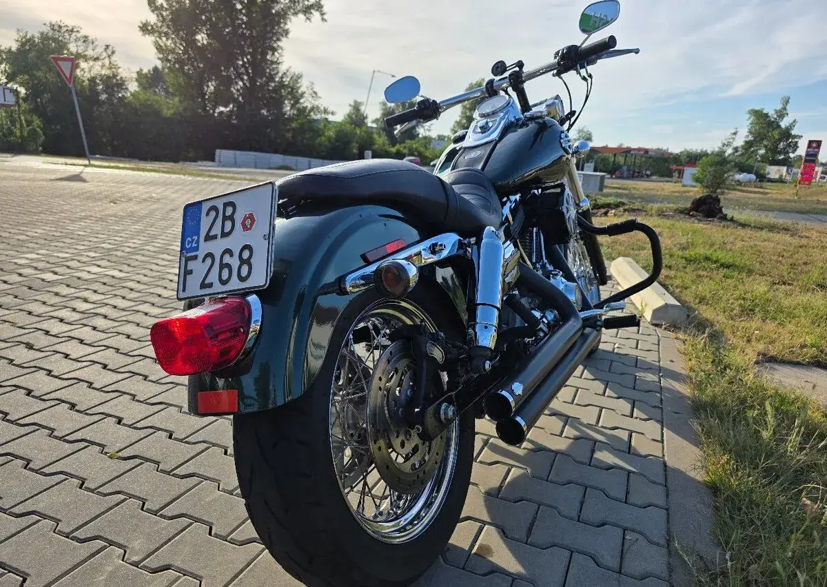 Harley-Davidson Dyna Super Glide Custom FXDC