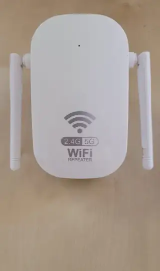 Wifi repeater AC1200