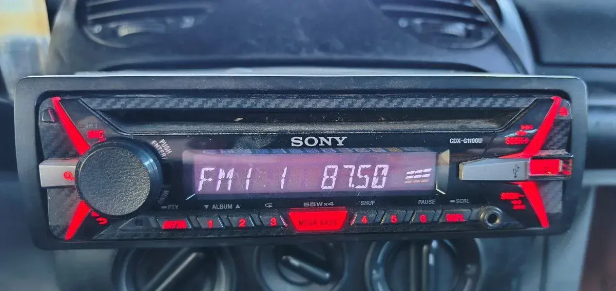 autorádio Sony usb