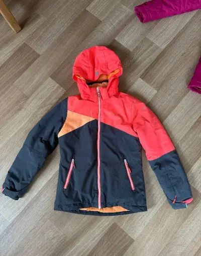 Zimní lyžařská bunda zn. Icepeak - vel. 152