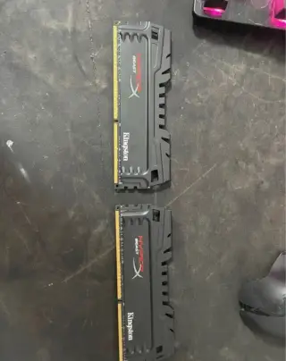 HyperX Beast DDR3 16 GB (2× 8 GB) 2400 MHz