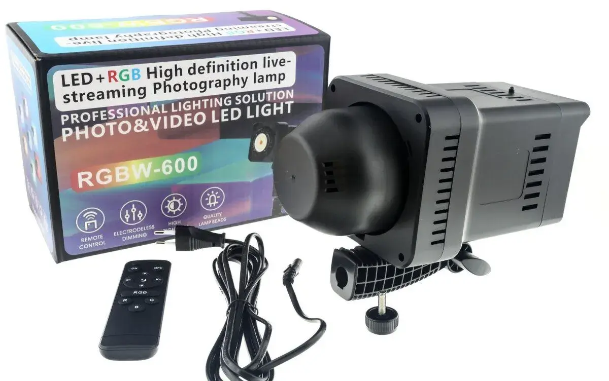 RGBW-600 Profesionální COB LED světlo 100W