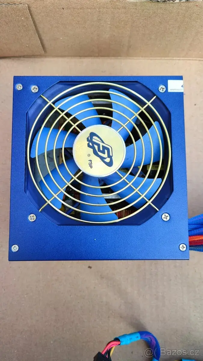 Počítačový zdroj FSP Fortron Blue Storm II 400W – Pěkný stav
