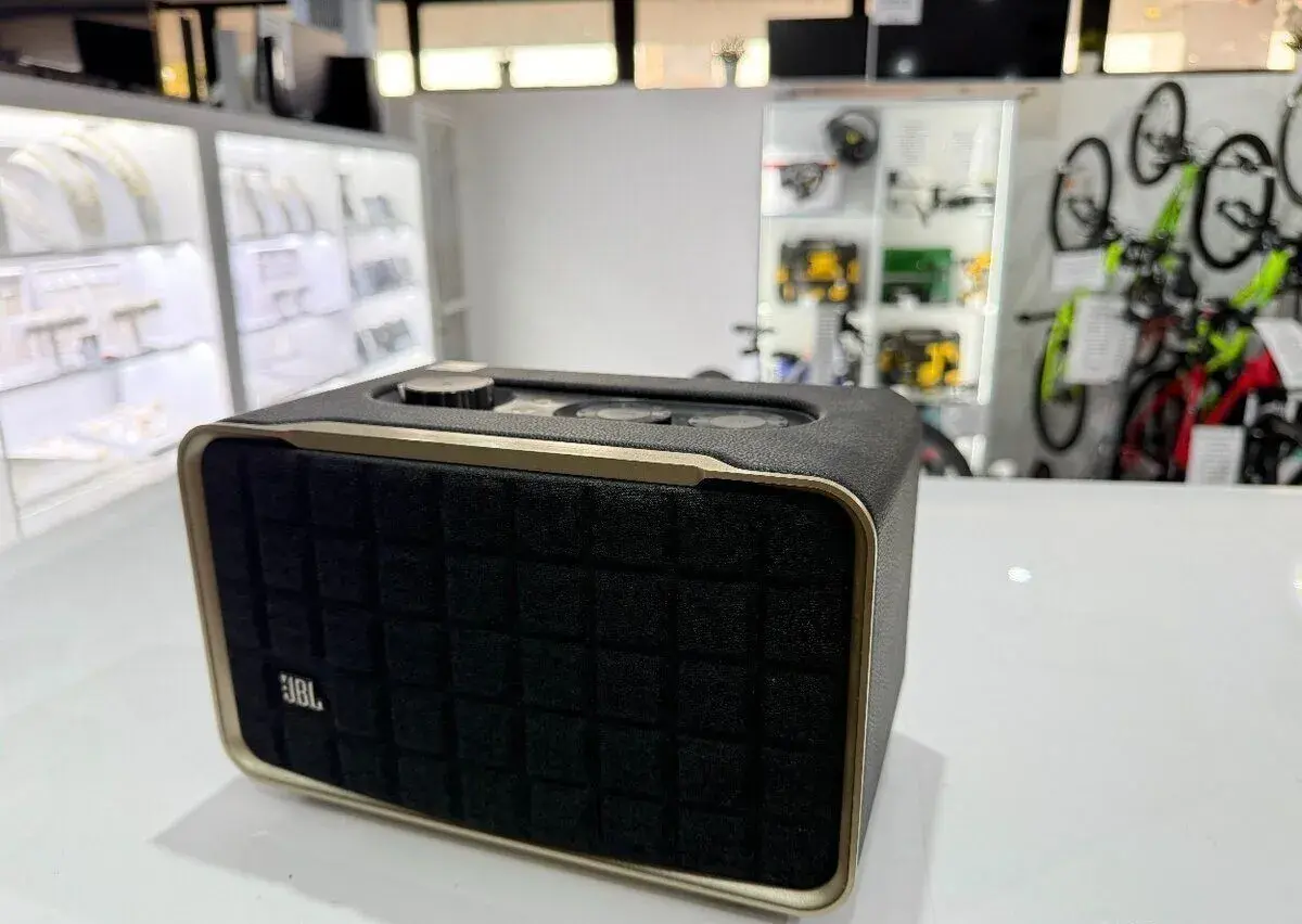 JBL Authentics 200 – Wi-Fi/Bluetooth reproduktor