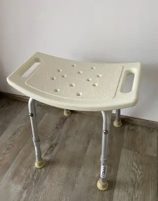 Sedačka do sprchy zesílená 4300 B