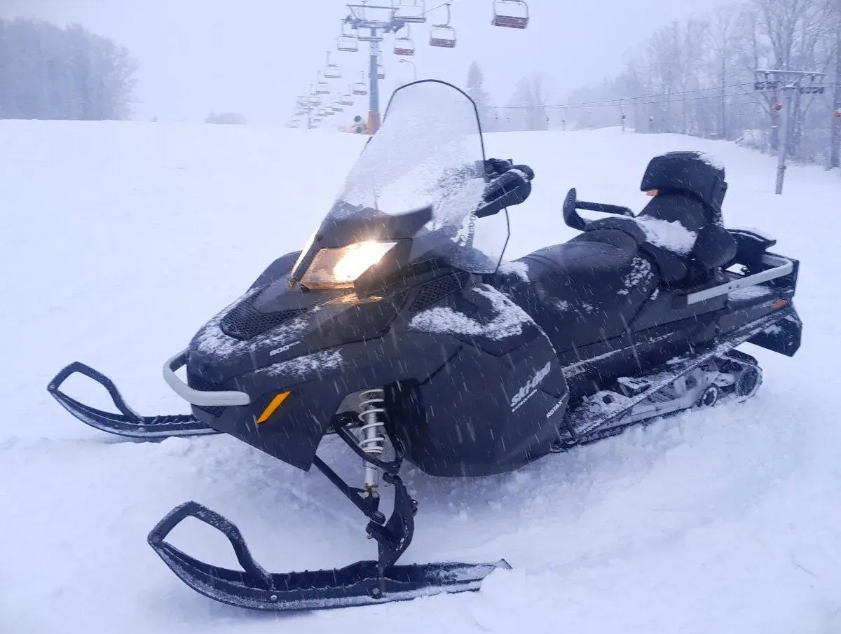 Ski-Doo Skandic Expedition 900 ACE