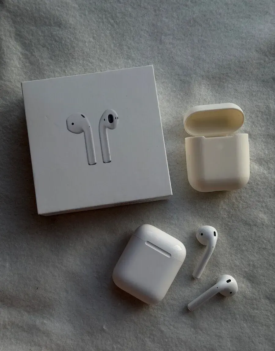 Apple Airpods 2. generace (2019)