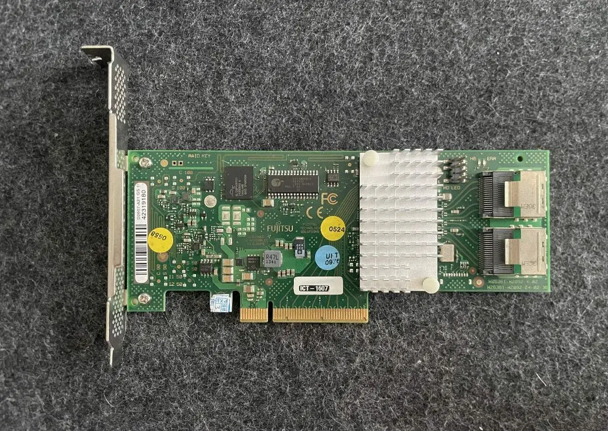SAS Řadič Fujitsu d2607 IT mode