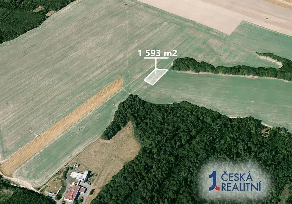 Pole 1 593 m², Podíl 50 % o výměře 797 m²
