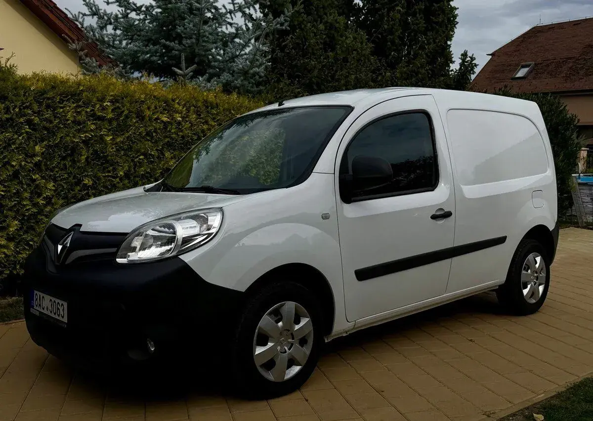 Renault Kangoo – 2021, 255 000 km