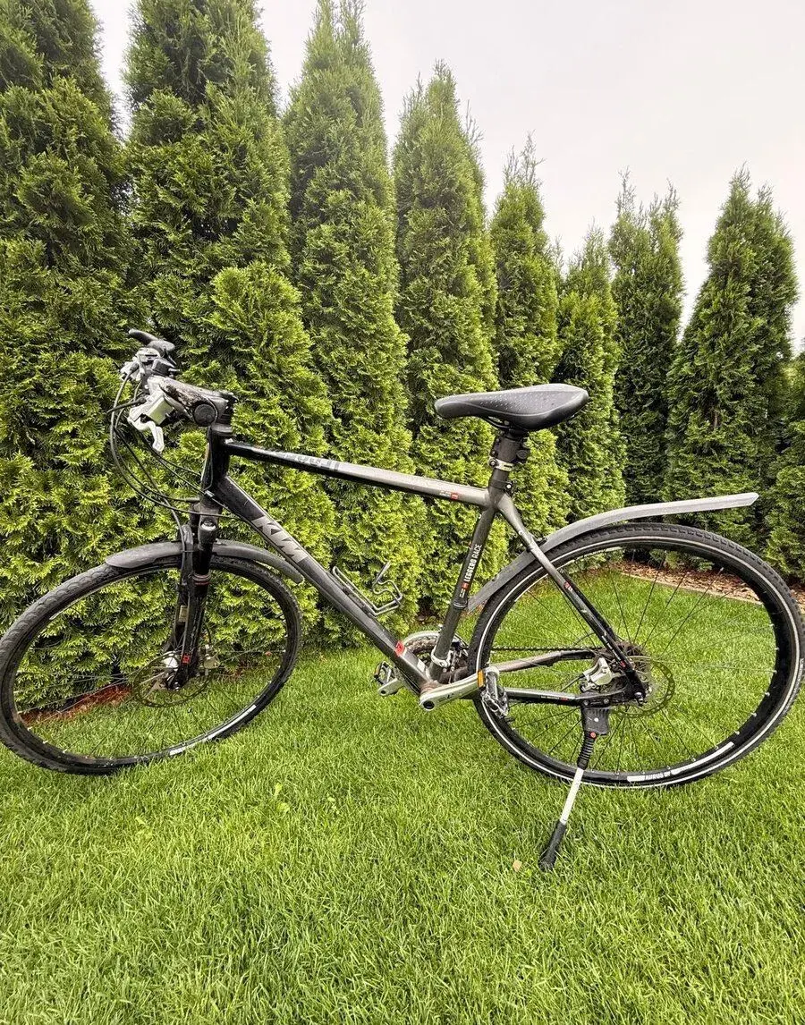 Trekové kolo KTM