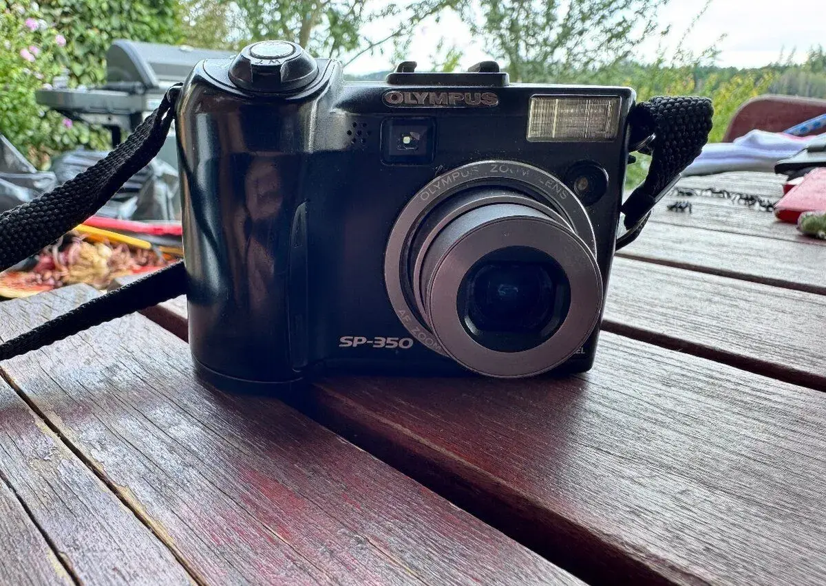 Olympus sp-350