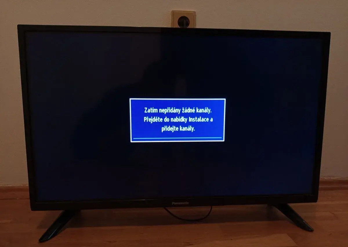 Televize Panasonic TX-32C200E