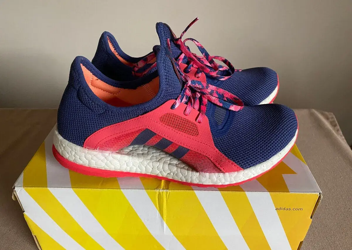 Dámská běžecká obuv Adidas PUREBOOST X
