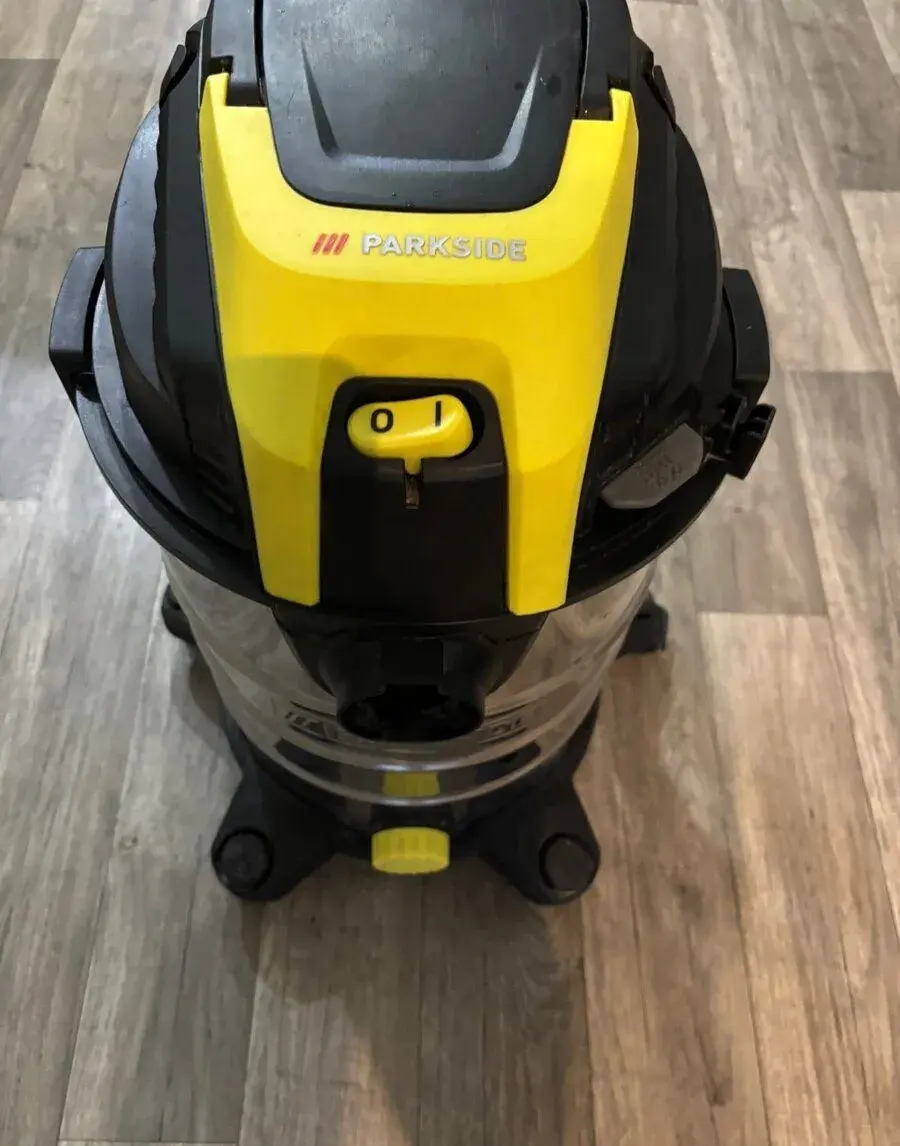 Vysavač Parkside PWD 25 A2