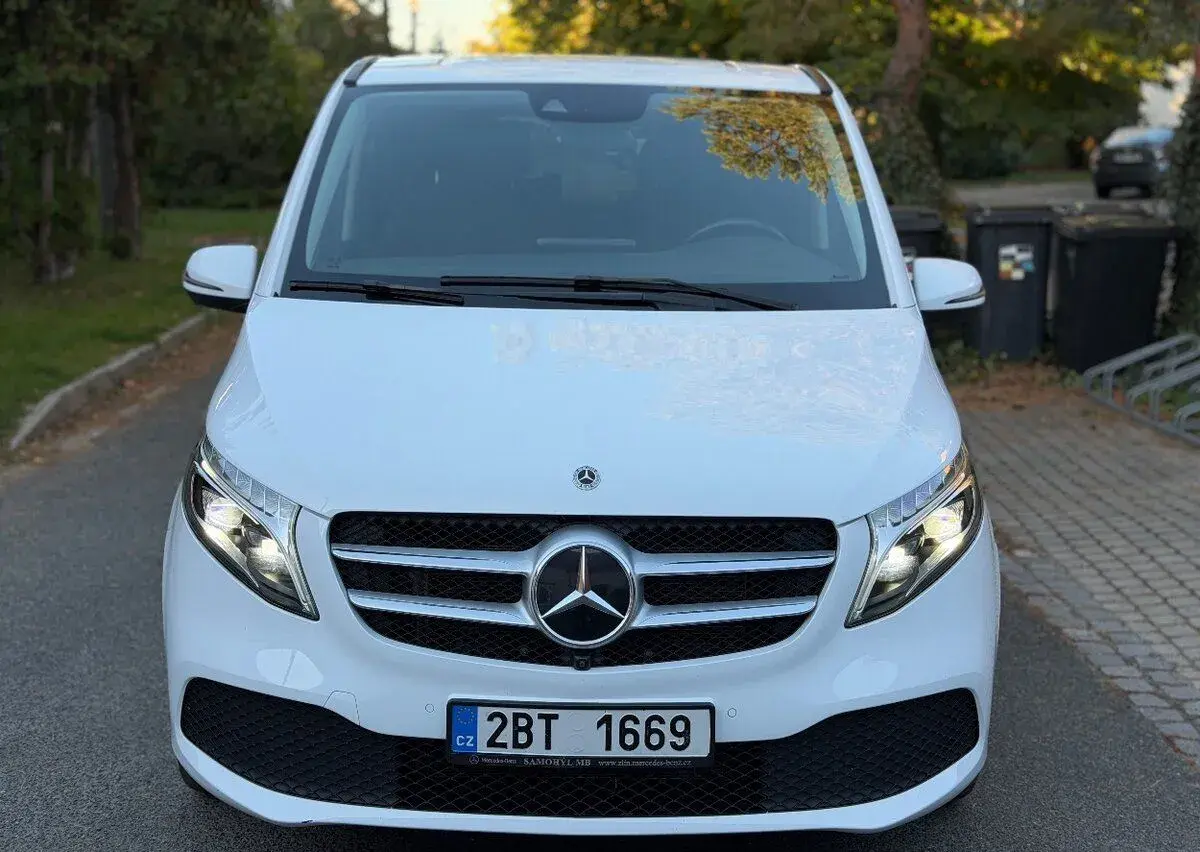 Mercedes-Benz V