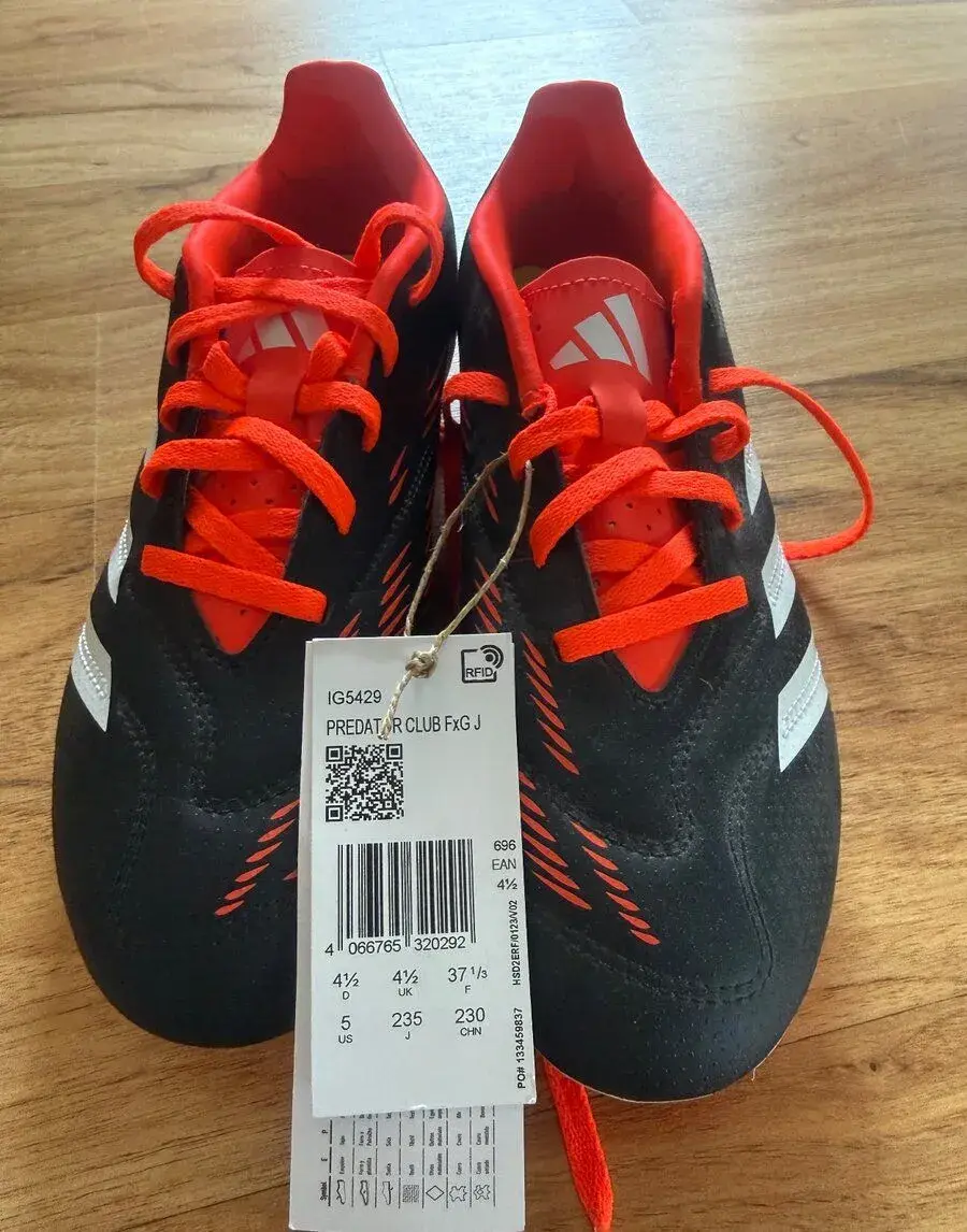 Kopačky Adidas Predator