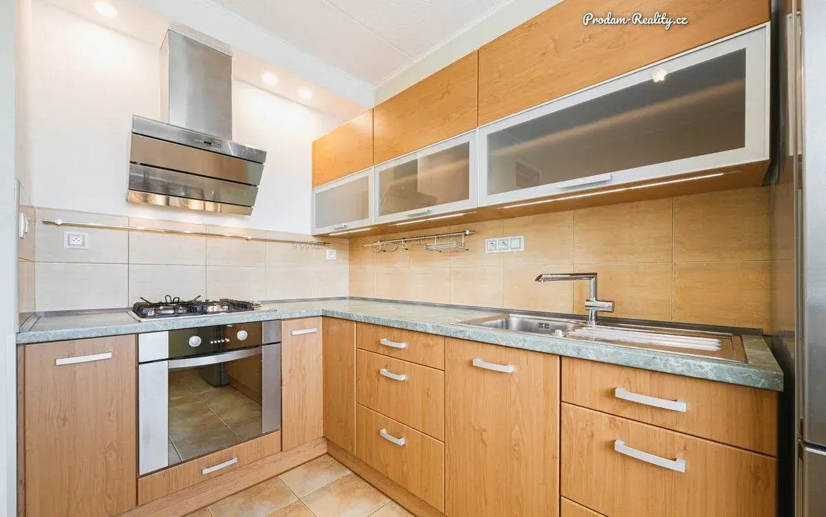 Prodej bytu 3+1 72 m², Třebíč - Nové Dvory, ev.č. 00089