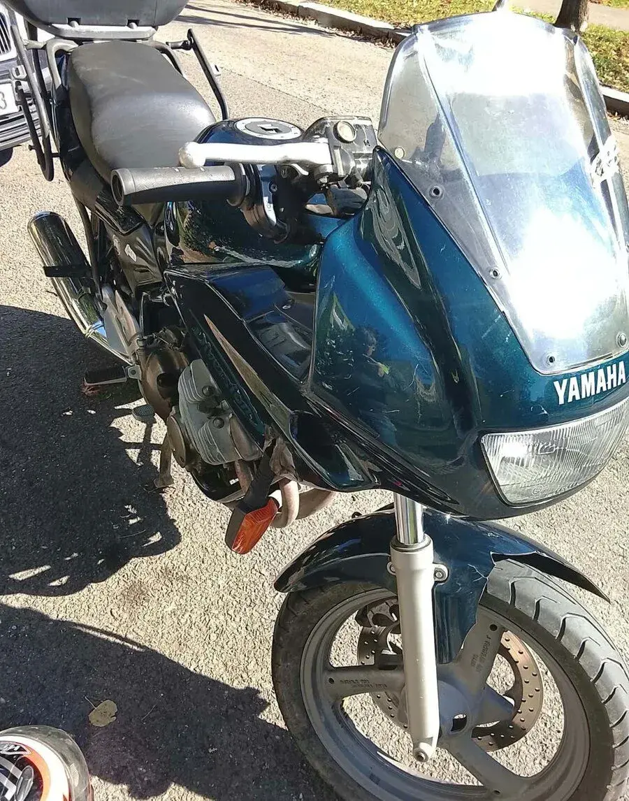Yamaha XJ 600
