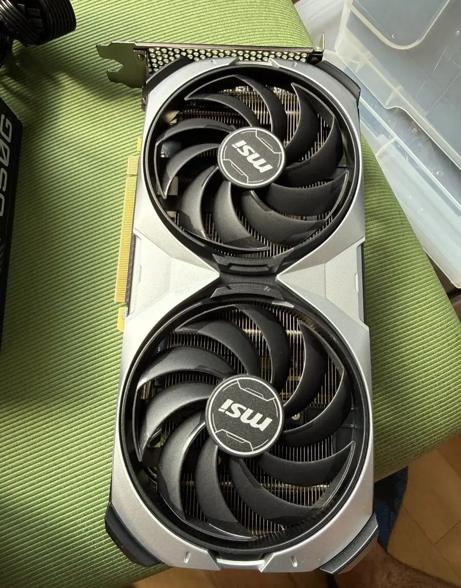 MSI GeForce RTX 4070 VENTUS 2X E 12G OC – 12 GB