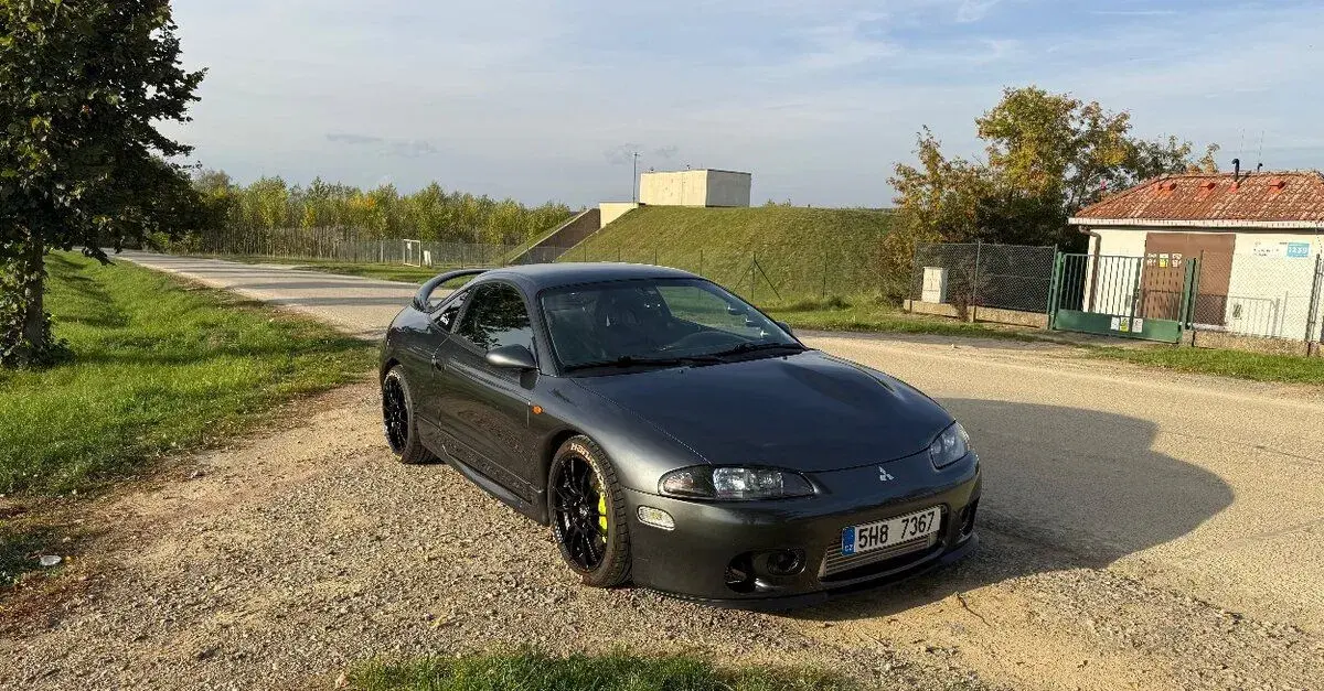 Mitsubishi eclipse