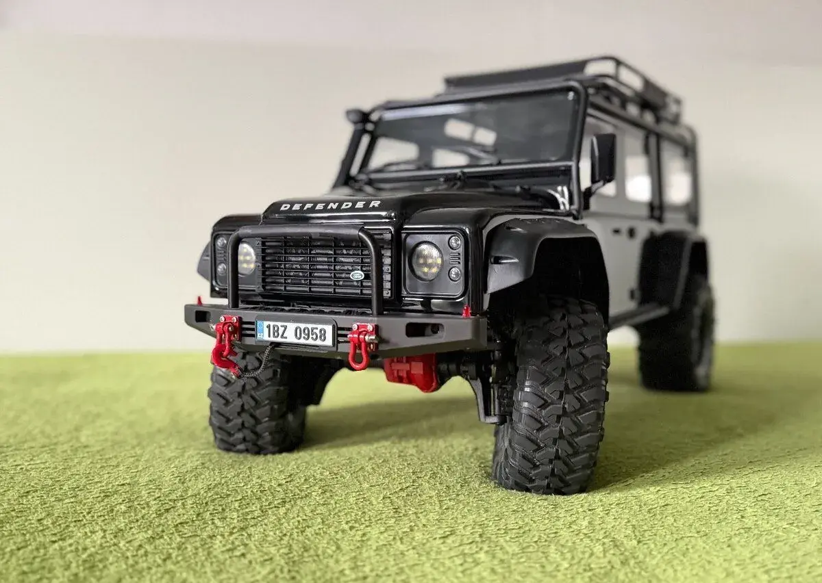 TRAXXAS TRX 4 Sport + doplňky