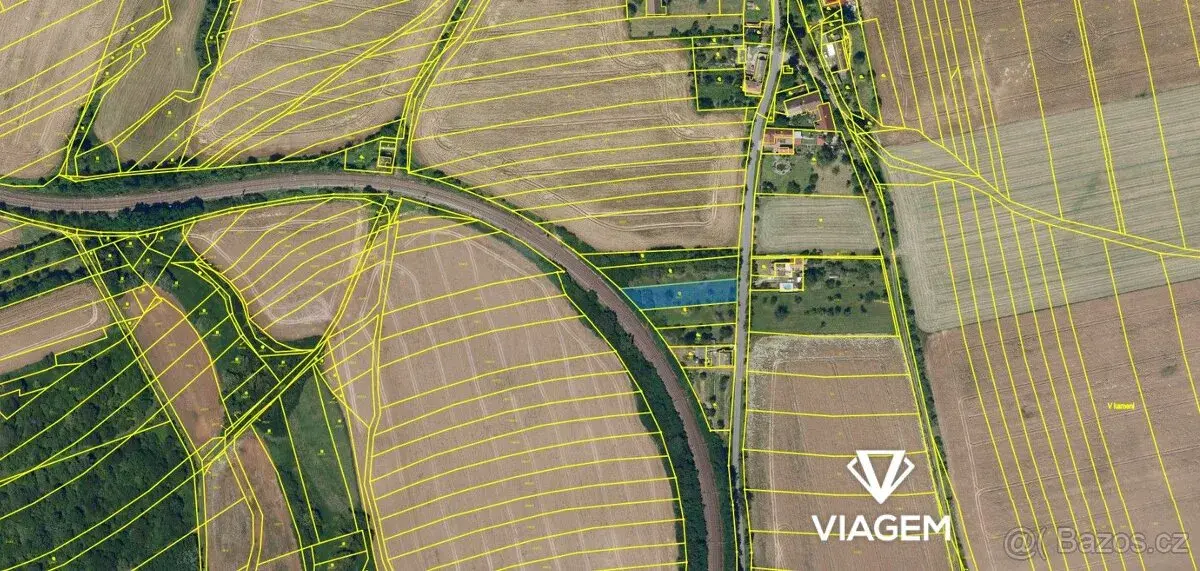 Zahrada 1 395 m², Podíl 33 % o výměře 465 m²