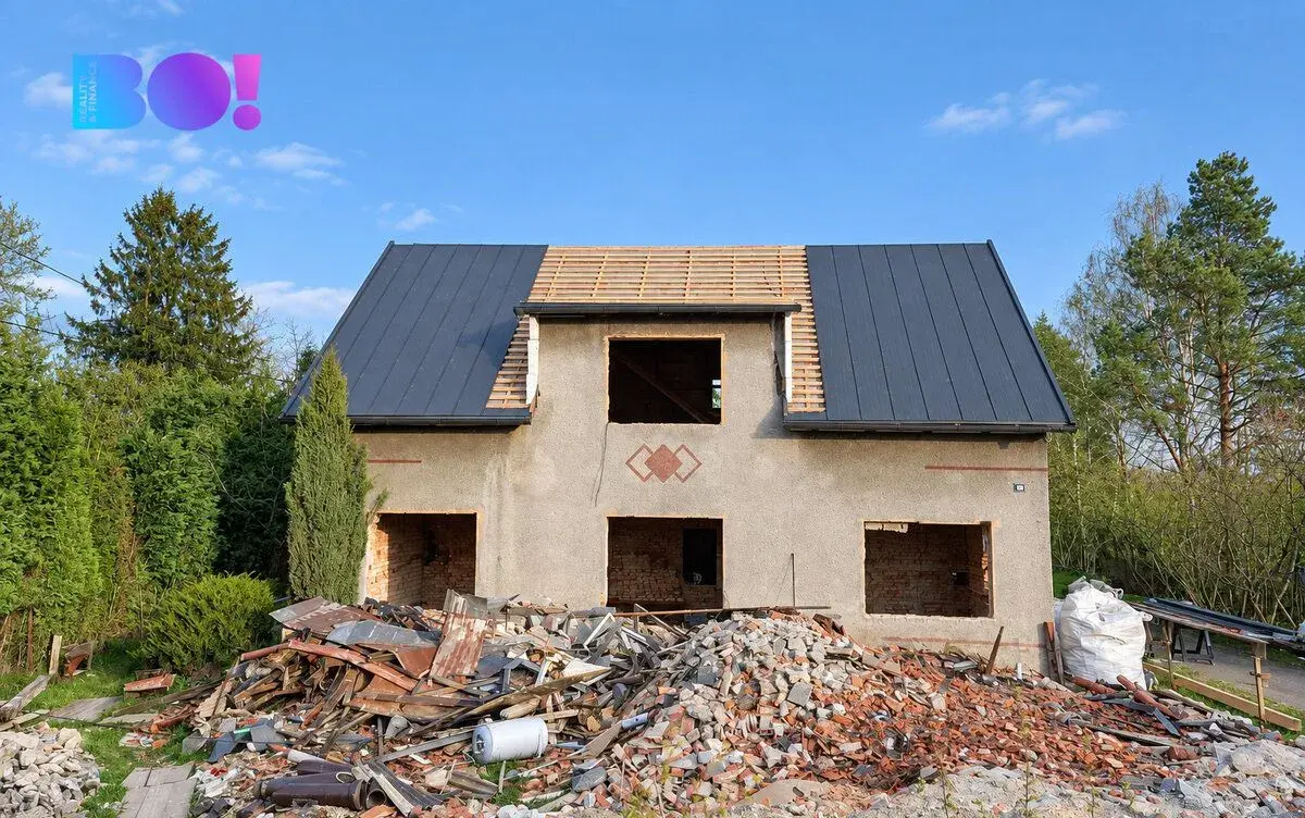 Prodej rodinného domu před rekonstrukcí 210 m², pozemek 440