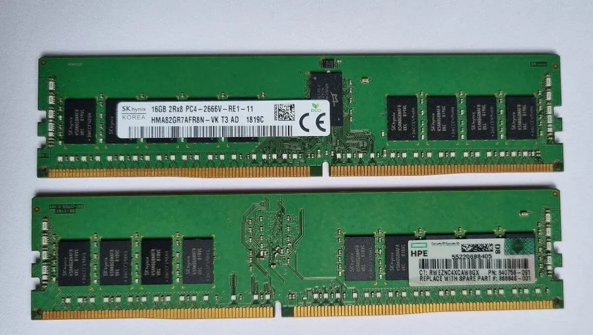SK Hynix 16GB DDR4 PC4-2666V-RE1-11