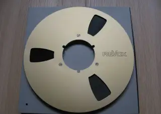 Magnetofonová alu cívka Revox 26,5 cm zlatá