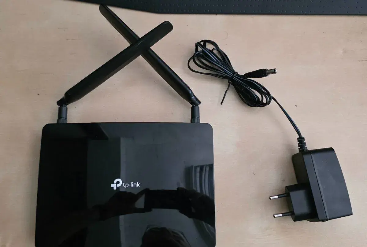 4G modem/WIFI router TP-Link Archer MR200 (AC750)