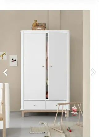 Skříň a komoda Oliver Furniture