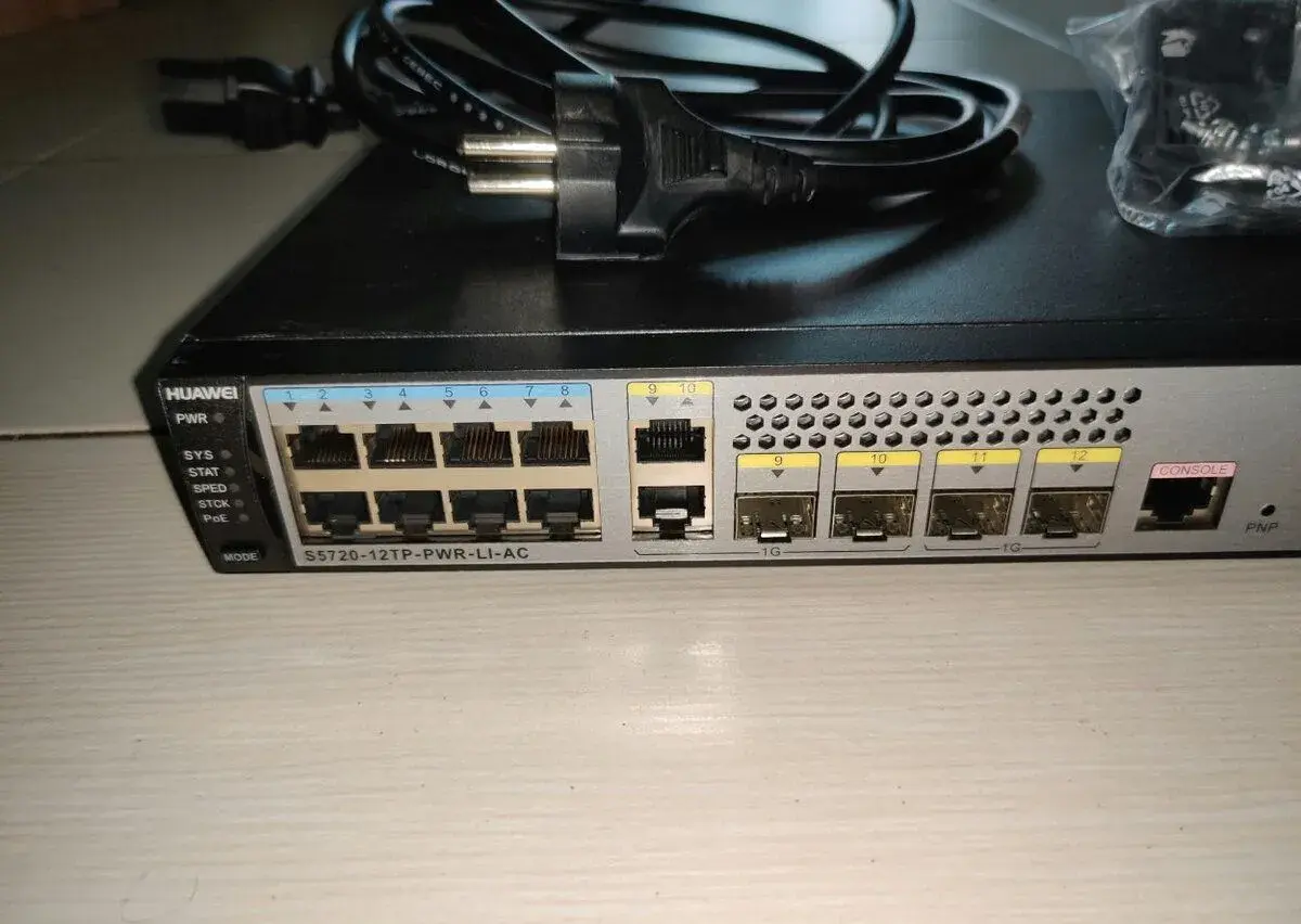 Gigabit POE+ switch Huawei S5720-12TP-PWR-LI-AC