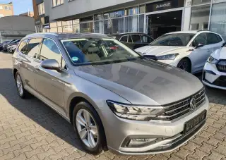 Volkswagen Passat – 2022, 190 539 km