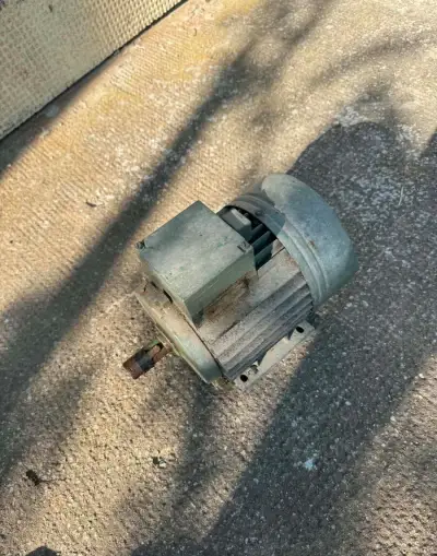 Elektromotor MEZ Mohelnice 3AP90S-4