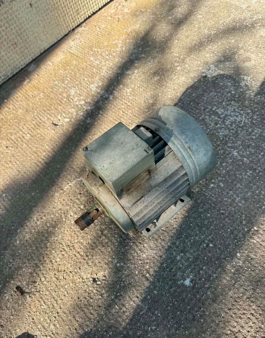 Elektromotor MEZ Mohelnice 3AP90S-4