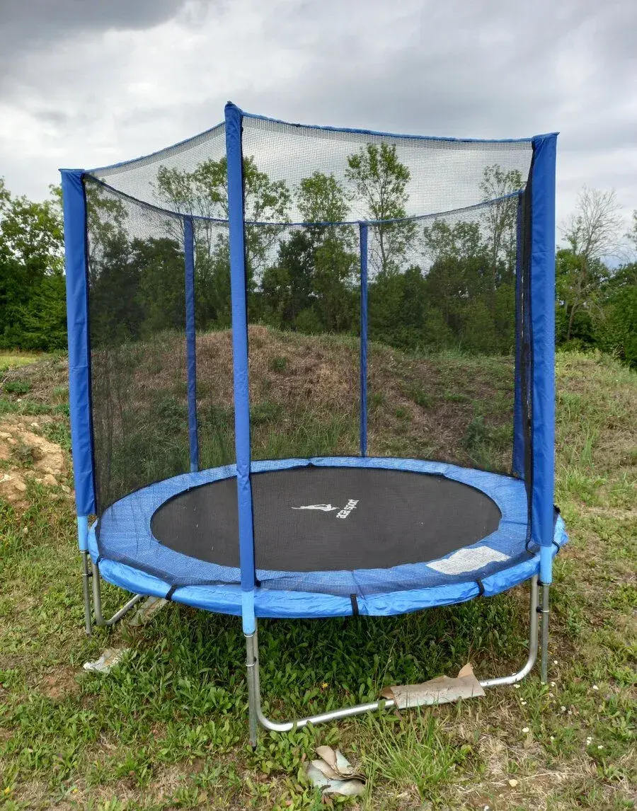 Trampolína