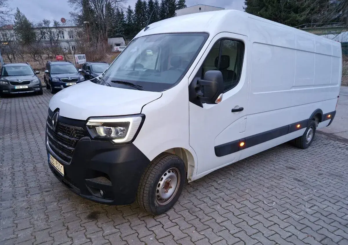 Renault MASTER – 2024, 18 000 km